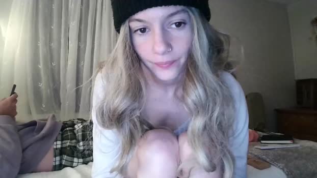 pixelatedprincess Female Chaturbate 12-10-2024
