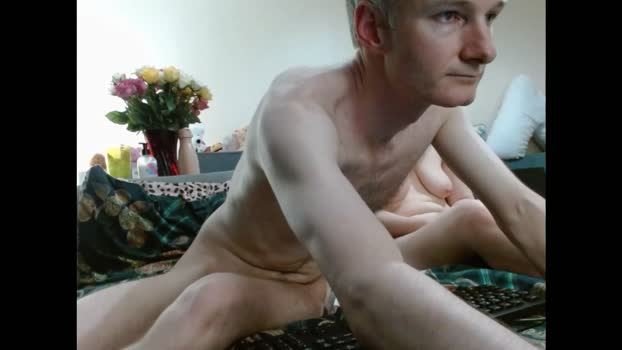 mrs_velvet_vixen_and_mr_stud Couple Chaturbate 16-10-2024