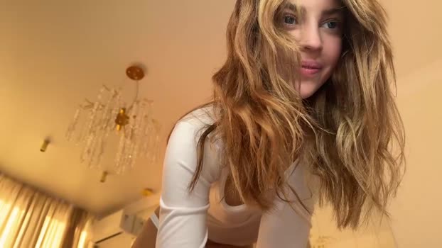 cuteelsa_ Female Chaturbate 17-10-2024