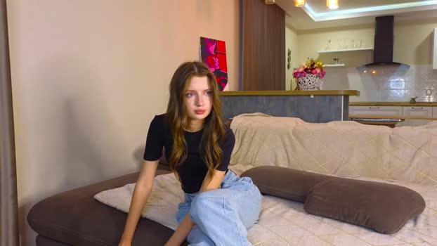 annisdwight Female Chaturbate 20-10-2024