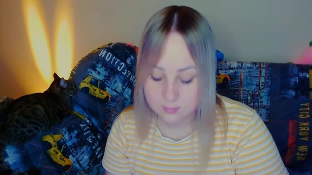 not_nakedcat Female Chaturbate 22-10-2024