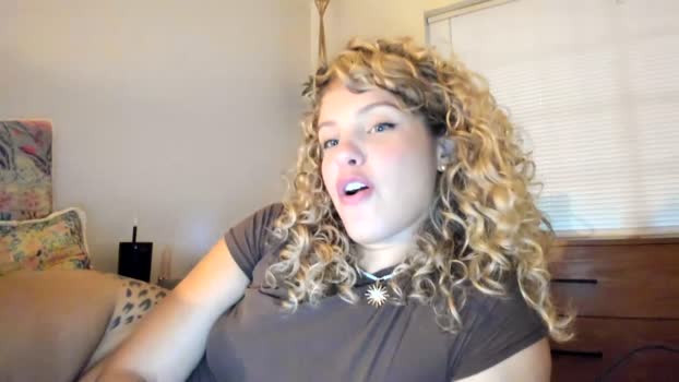 theislandgirl Female Chaturbate 22-10-2024
