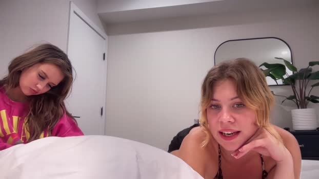 lunahadley Female Chaturbate 25-10-2024