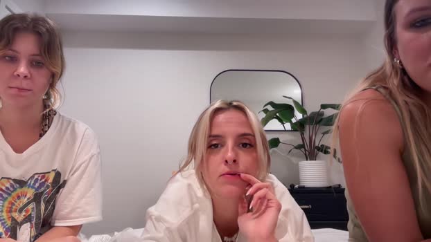 lunahadley Female Chaturbate 25-10-2024