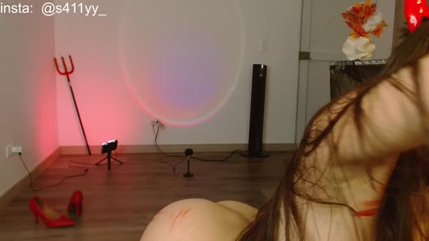 sallydi Female Chaturbate 25-10-2024