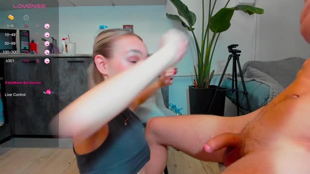 wladilia Couple Chaturbate 26-10-2024