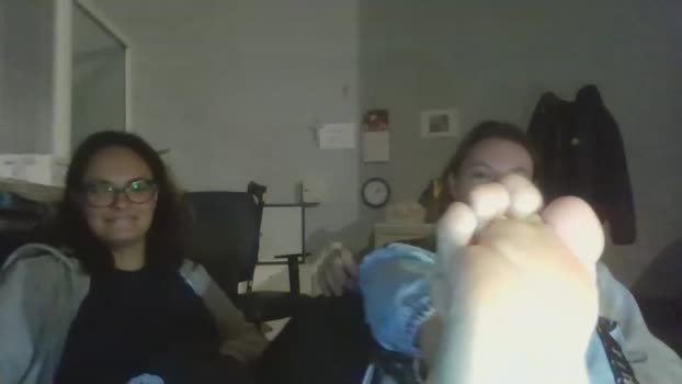 2crazywoman Couple Chaturbate 28-10-2024
