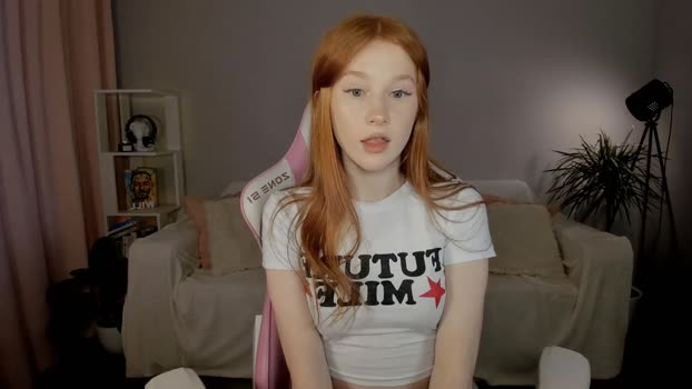 leahsthetics Female Chaturbate 02-11-2024