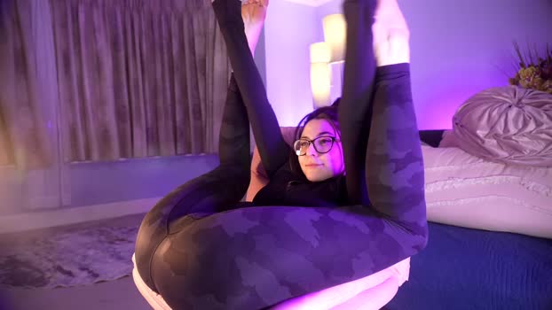 littlee33 Female Chaturbate 06-11-2024