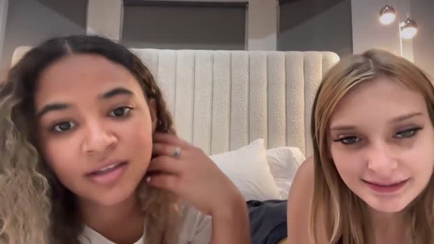 kellyvela Female Chaturbate 08-11-2024
