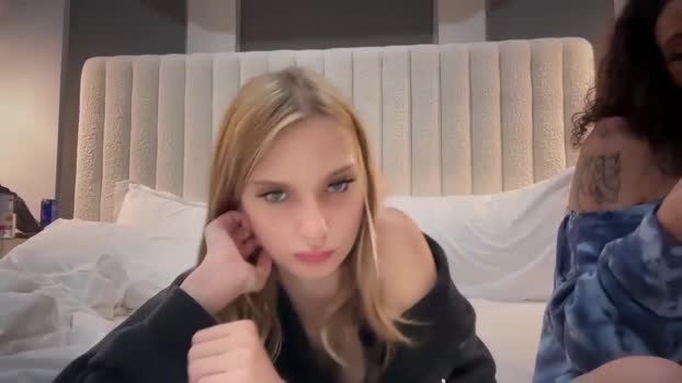 kellyvela Female Chaturbate 08-11-2024