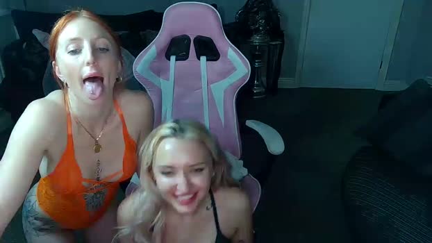 red_firesquirt Couple Chaturbate 07-11-2024