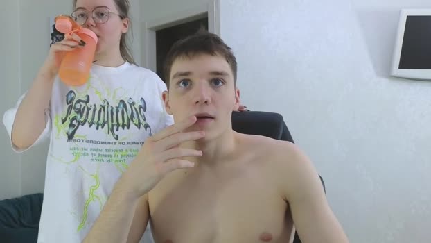 cute_junk Couple Chaturbate 08-11-2024