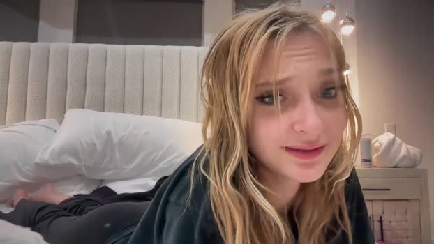 sarahscire Female Chaturbate 10-11-2024