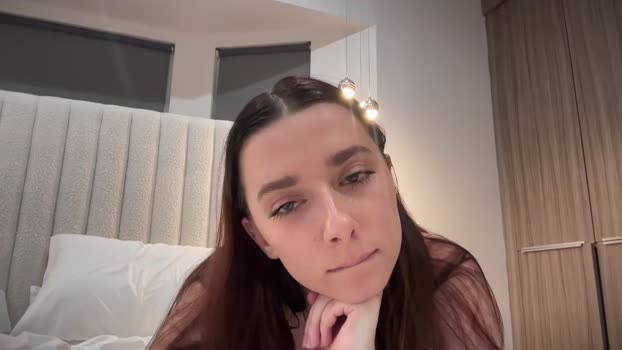 selenamenda Female Chaturbate 12-11-2024