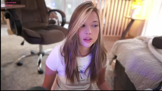 bitter_moon Female Chaturbate 14-11-2024