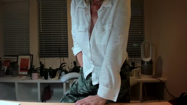 sharkrescue Female Chaturbate 15-11-2024