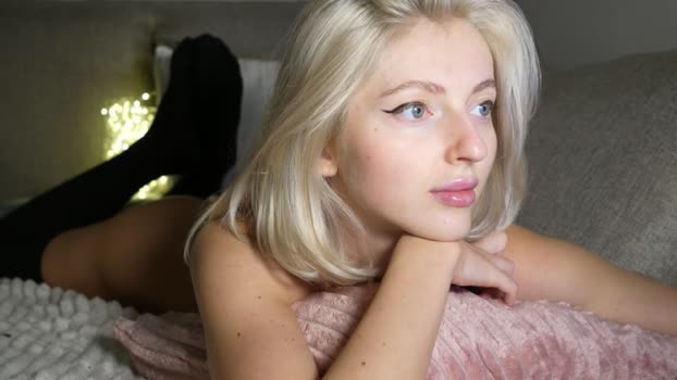 yournaughtymiss Female Chaturbate 16-11-2024