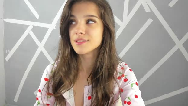 babyaylin Female Chaturbate 17-11-2024