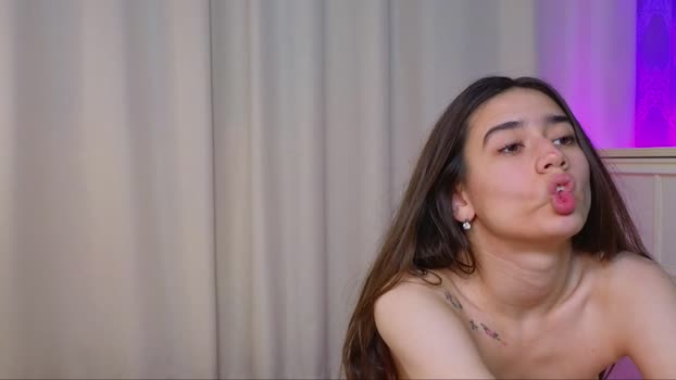 mariemelons Female Chaturbate 17-11-2024