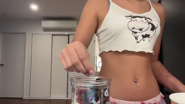 cassies1 Female Chaturbate 19-11-2024