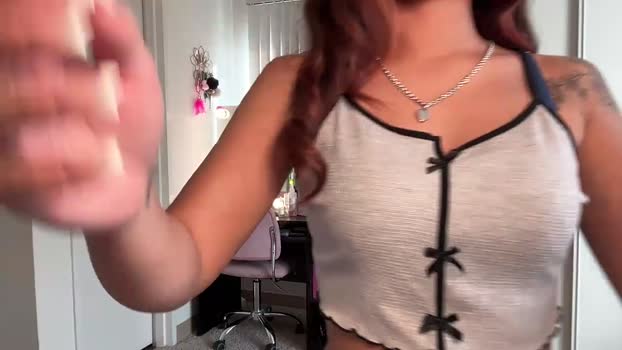 gigglygianni Female Chaturbate 19-11-2024