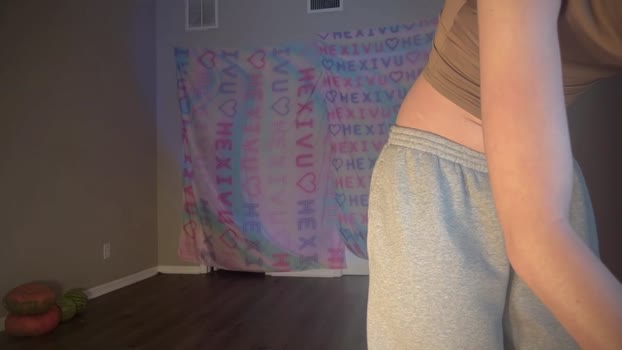 hexivu Female Chaturbate 20-11-2024