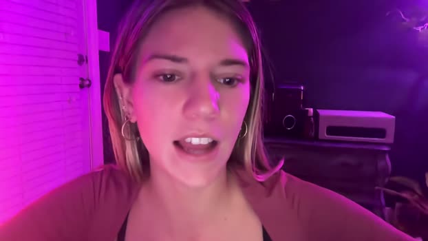 oliviahansleyy Female Chaturbate 20-11-2024