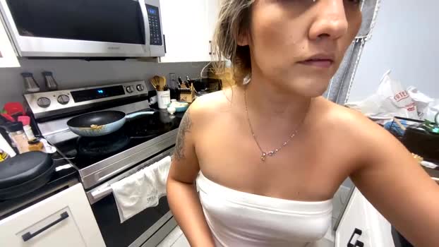 kissahsins Female Chaturbate 21-11-2024