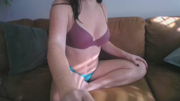 boldandbrunette Female Chaturbate 22-11-2024