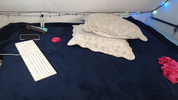 lickablelucy690 Couple Chaturbate 23-11-2024