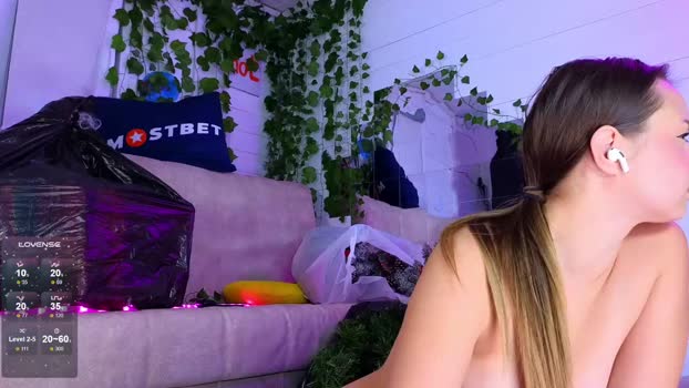 misss_viki Couple Chaturbate 23-11-2024