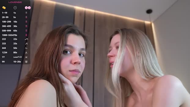 monika_youthfull Female Chaturbate 23-11-2024