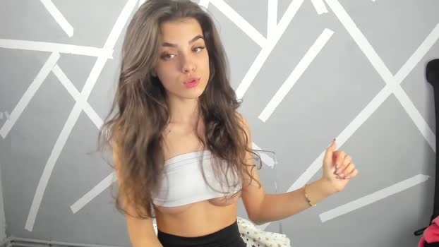 babyaylin Female Chaturbate 26-11-2024