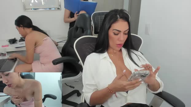 emillybrowm Couple Chaturbate 26-11-2024