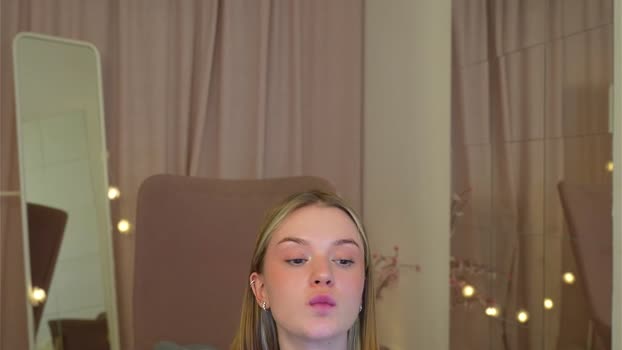 cyberheart_ Female Chaturbate 27-11-2024