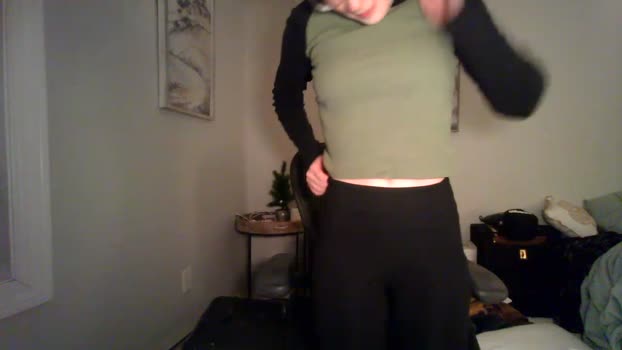daddysdollhouse Female Chaturbate 27-11-2024
