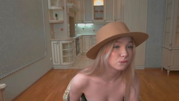 editacovey Female Chaturbate 27-11-2024