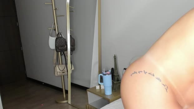 sofiaskyy Female Chaturbate 27-11-2024
