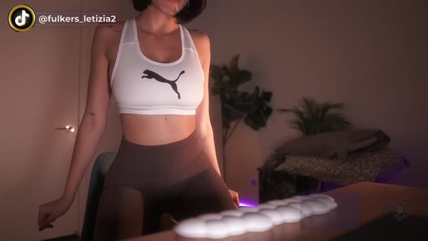 letiziafulkers1 Female Chaturbate 28-11-2024
