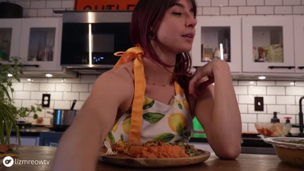 lizmreow Female Chaturbate 28-11-2024