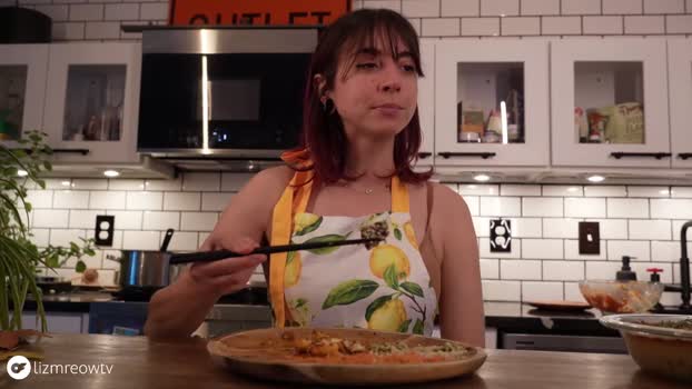 lizmreow Female Chaturbate 28-11-2024