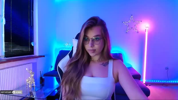 emma_candyyy Female Chaturbate 05-12-2024
