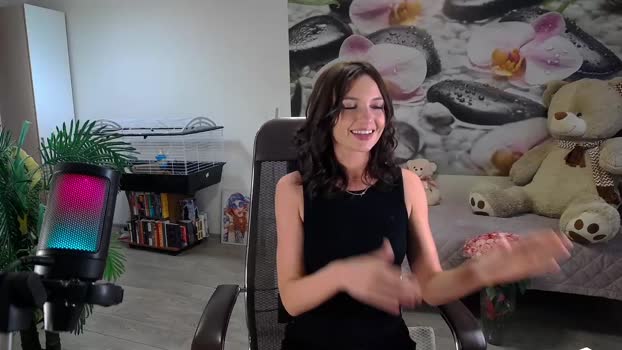 jennycutey Female Chaturbate 04-12-2024