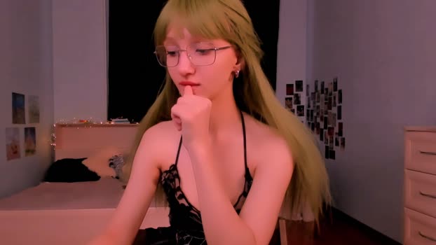 yourmanageroftokens Female Chaturbate 04-12-2024