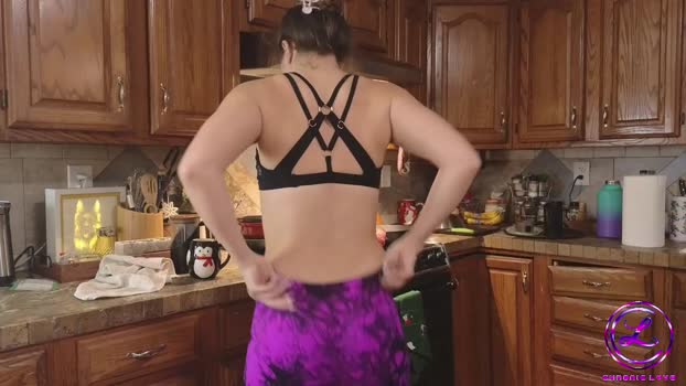chroniclove Female Chaturbate 05-12-2024