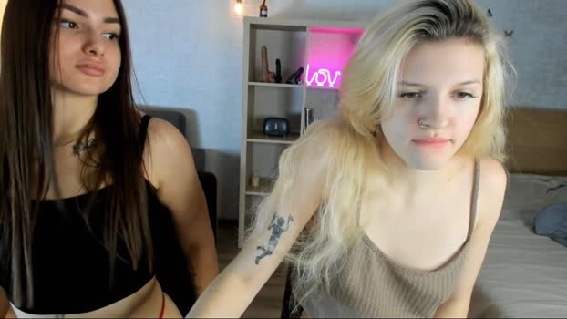 caressyourself Female Chaturbate 08-12-2024