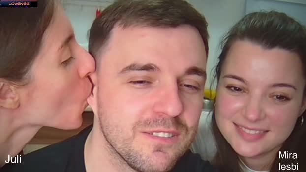 ihavepaws33 Couple Chaturbate 08-12-2024