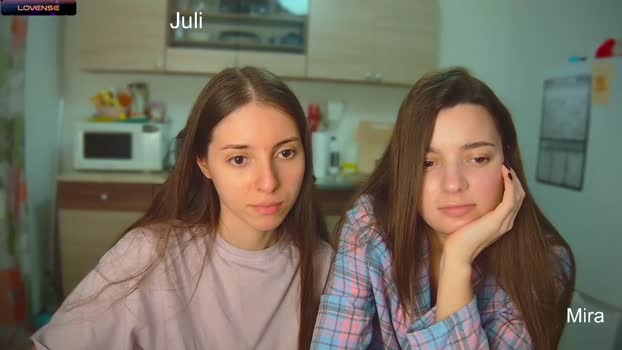 ihavepaws33 Couple Chaturbate 09-12-2024
