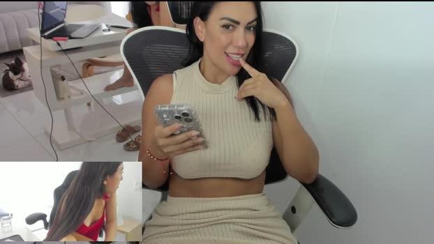 emillybrowm Couple Chaturbate 10-12-2024